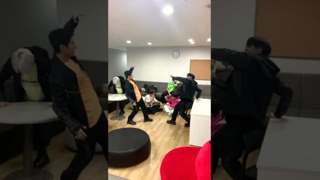 Scratch that, bring JUNGWOO back(stage) #shorts