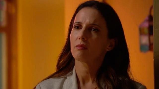 Catalina comienza a sospechar de Cristóbal