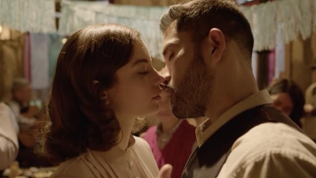El primer beso entre Eloísa y Pedro