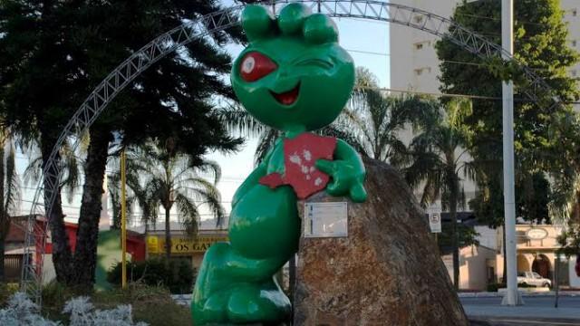 CB #1 - O ET de Varginha - (História completa)