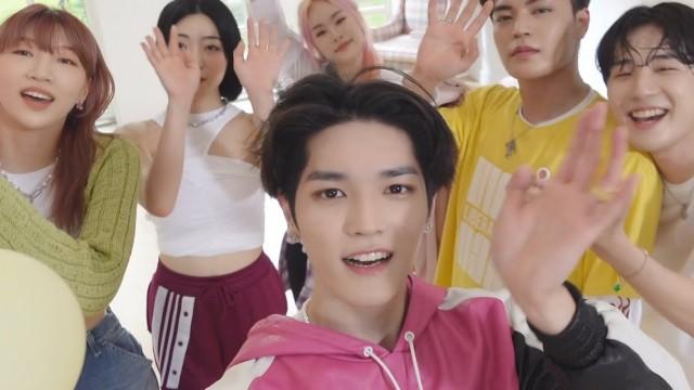 They are my old friends | TAEYONG ‘LONELY’ Performance Video Behind