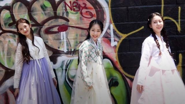Gonna Wear Hanbok | tripleS 트리플에스 : SIGNAL 220624