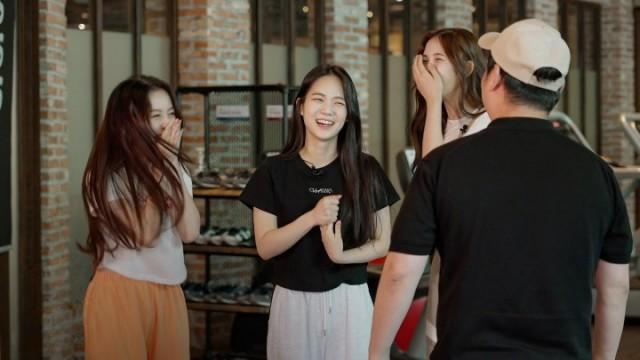 Courage in the Shape of Practice | tripleS 트리플에스 : SIGNAL 220715