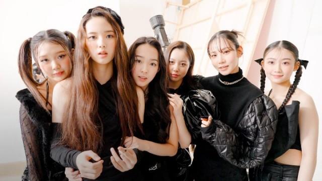 Introducing tripleS Black | triples 트리플에스 : SIGNAL 221215