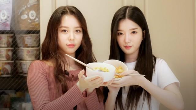 Homecooked SPAM's the Best | tripleS 트리플에스 : SIGNAL 220721