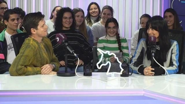 Aitana y Miguel Bernardeau, los jefes y qué regalarle a Carolinchi