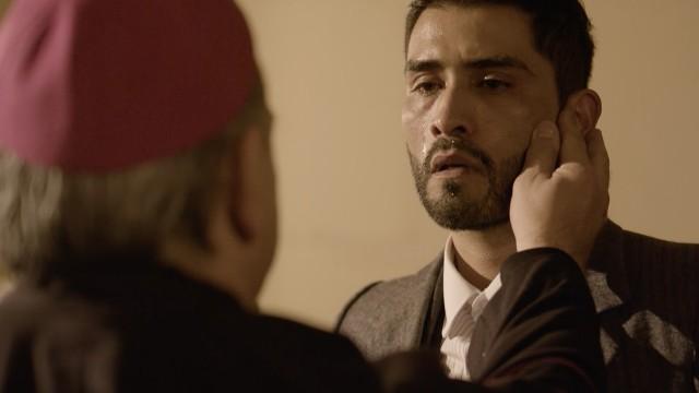 Pedro acaba con la vida del Monseñor Luco