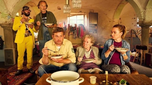 Guglhupfgeschwader. Ein Eberhoferkrimi