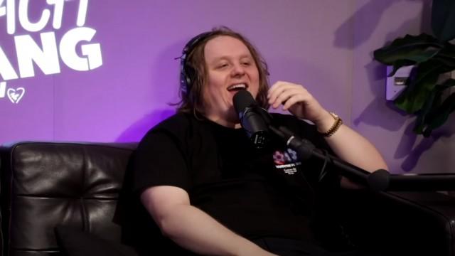 Lewis Capaldi Talks Posing Nude, Drunk DMing Harry Styles, "Forget Me" & Living with Tourettes