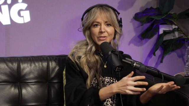 Lindsey Stirling Talks Snow Waltz, Hair Hanging, Dancing with the Stars & Upcoming Christmas Tour