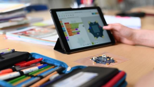 Digitalisierung - Schlechte Noten für Schulen