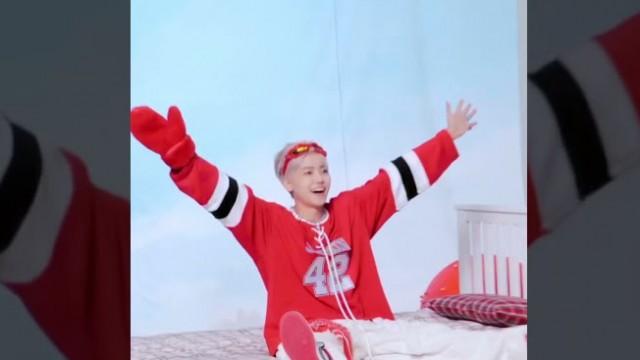 Popping #Candy in the air #NCTDREAM #CandyChallenge