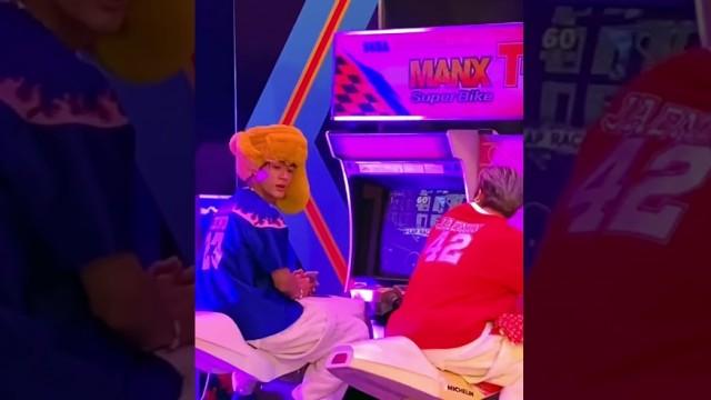 Playing in the 90’s Arcade #NCTDREAM #Candy