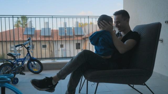 החיים החדשים של ישראל ובנו
