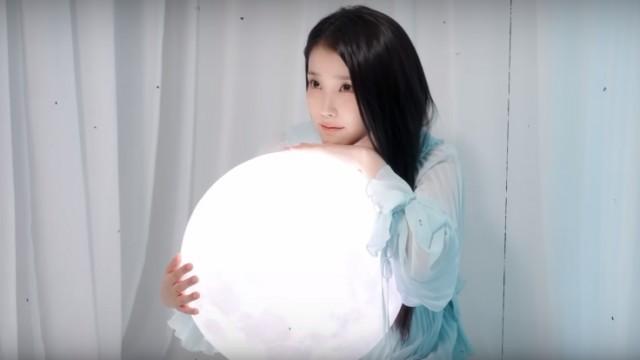 아이유 전격 발표 '올해는 안식년이었다!'