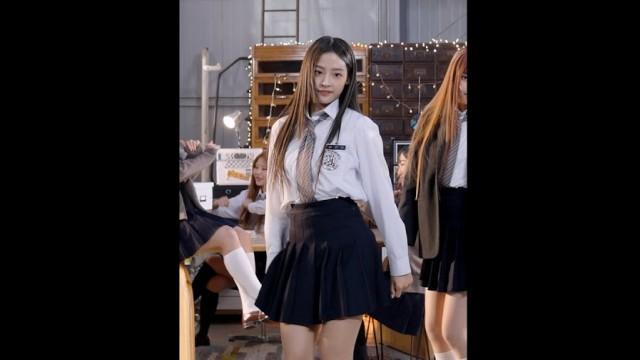 NewJeans (뉴진스) 'Ditto' Performance Video (MINJI ver.)