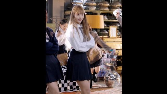 NewJeans (뉴진스) 'Ditto' Performance Video (HAERIN ver.)