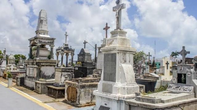 CB #17 - Boneca do Axé e Natal no Cemitério com Cecília Oliveira