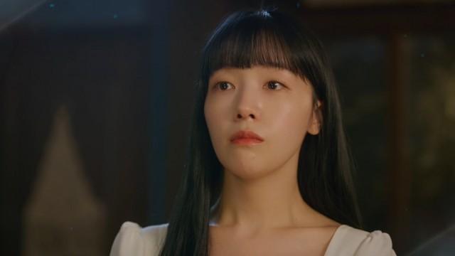 Young-min Decides to Help a Ghost