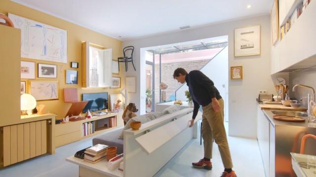 Furniture Designer’s Small Apartment