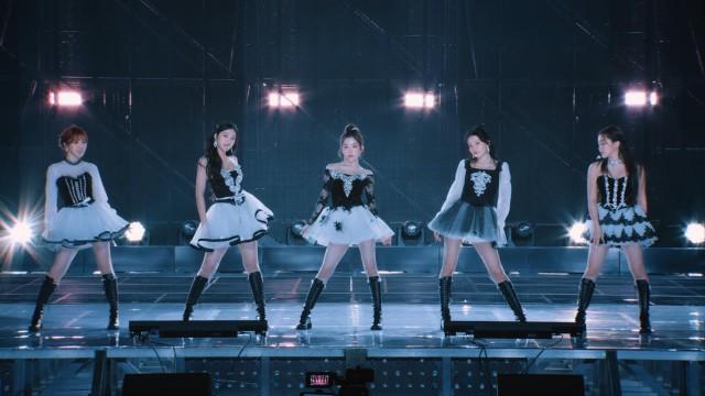 Red Velvet 레드벨벳 'Feel My Rhythm' Stage Video