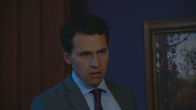 Cristóbal y Alejandro pelean por Helena