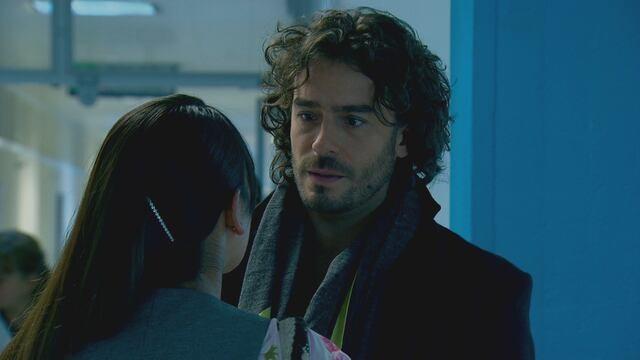 Cristóbal intenta reconquistar a Lucía