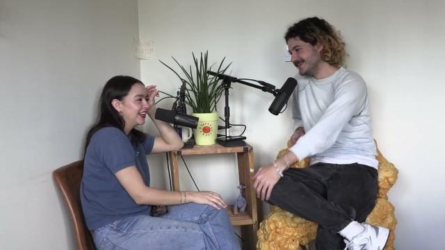 drew is back to sucking on that fruity tube again