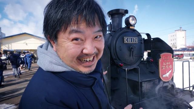 Riding Japan’s Most Luxurious Steam Train | FIRST Class in Hokkaido