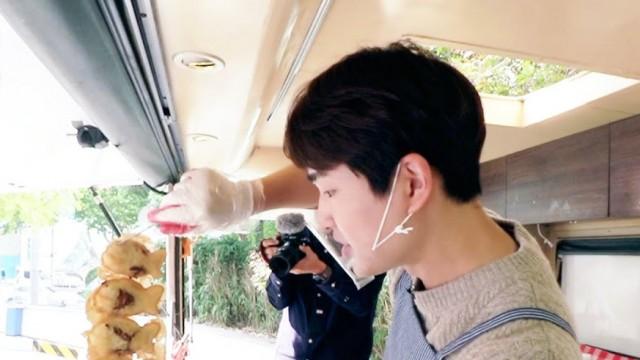 Cheer up after eating Bungeoppang made by Onew (Bungeoppang from Hell) | Jinki Jangpan Ep.2-1 I made Bungeoppang