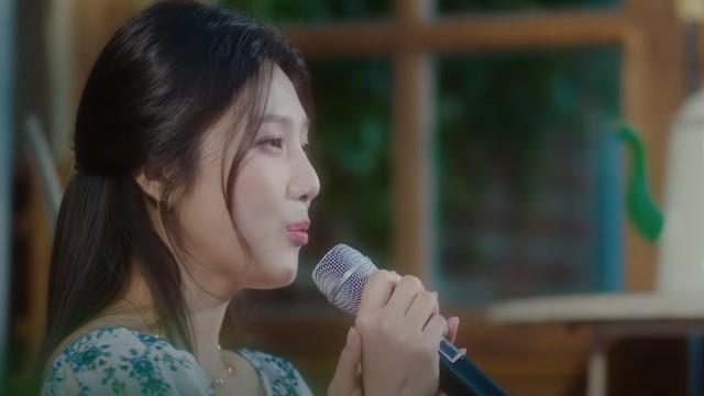 JOY 조이 'Je T’aime' Live Video