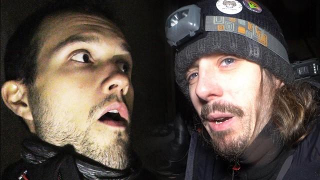 Avec Ici Japon dans un bunker 2nd Guerre mondiale abandonné
