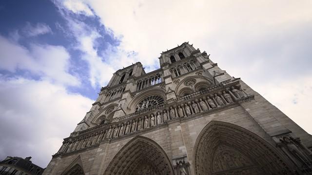 Ein Raum aus Klang und Licht