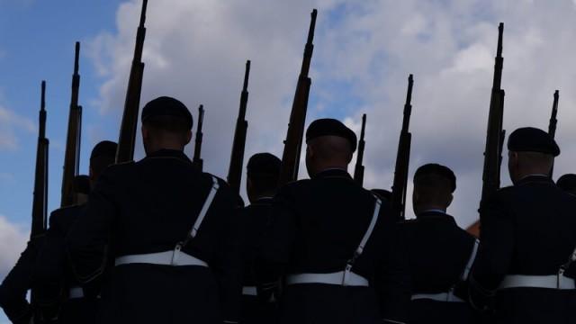 Wir Deutschen und die Bundeswehr