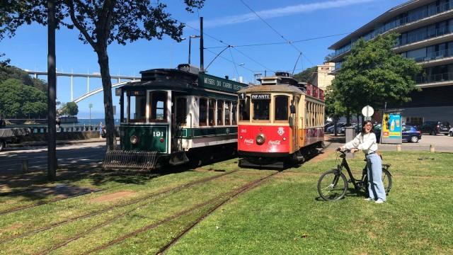 Through Porto, electrically