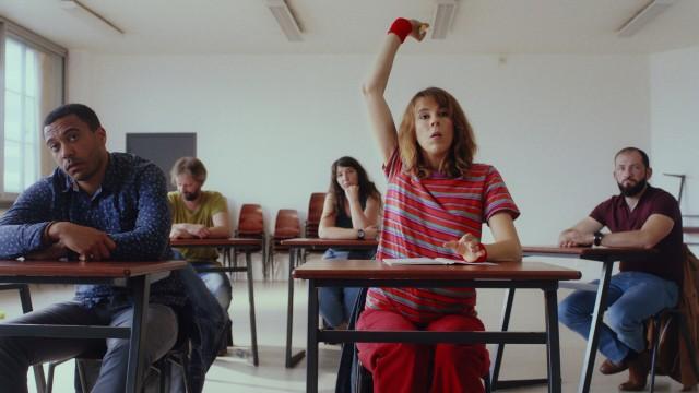 Faites-la taire