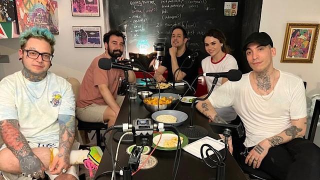 Eşofman Terörü ft. Melikşah Altuntaş, Sarp Apak (Sezon Finali)