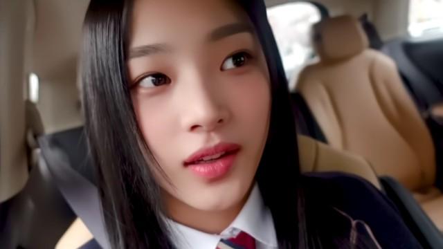 MINJI SCENE #1 | Are You Graduating?