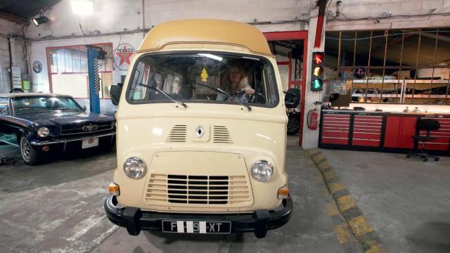 Citroën DS - Renault Estafette