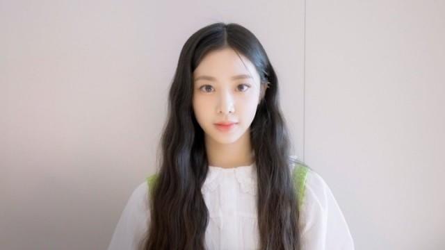 This is Nien | tripleS 트리플에스 : SIGNAL 230324