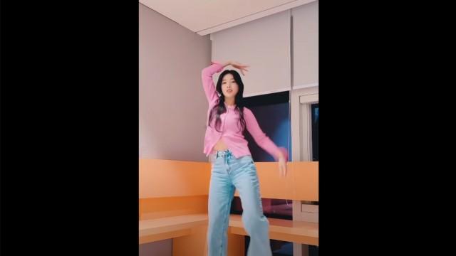 Thank you for loving #FeelMyRhythm Let's Feel RV's Rhythm!