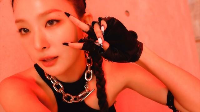 SEULGI 슬기 '28 Reasons' Performance Video Behind I 28 Reasons
