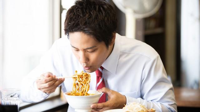辛口ライバル企業と激辛つけ麺