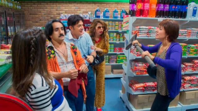 La loca Azucena regresa a la comarca