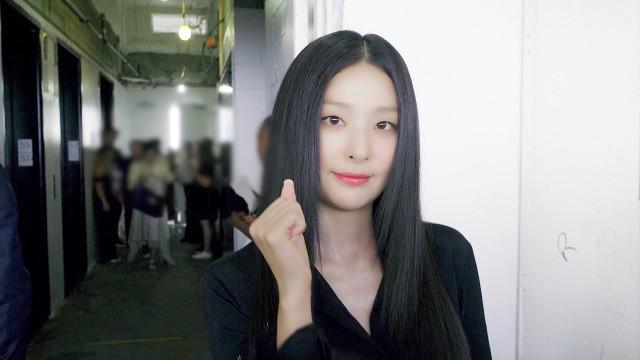 SEULGI’s NEW YORK VLOG #2 | Peter Do SS23 Runway Show, Brooklyn Bridge, Shopping Haul