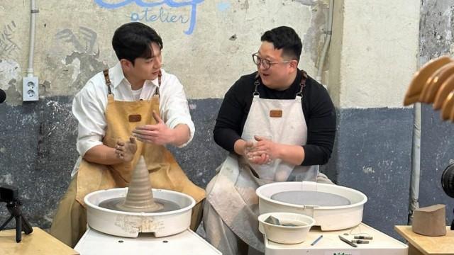 EP.02 Seducing (?) the Teacher While Making Pottery Art