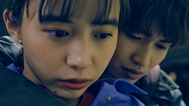 尾行と同棲と幼馴染のハグ