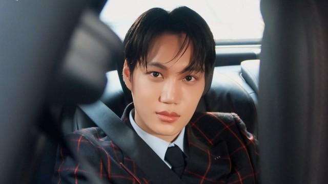 [KAI Vlog] Jongin's Ten-Day Vlog (FILM : KAI Practice/Dye/Birthday Party/Milan Pictorial)