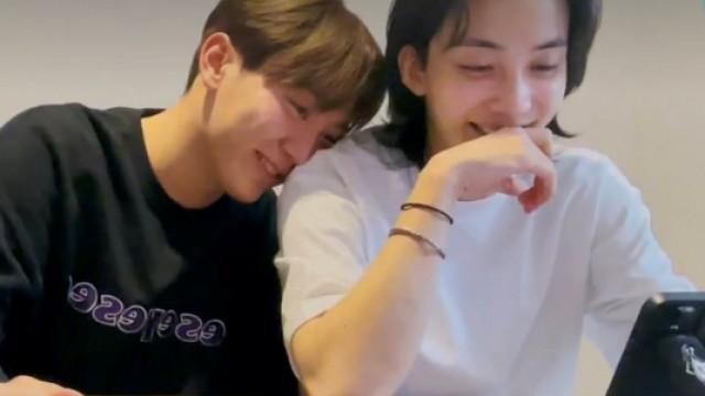 그냥 툭