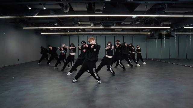 ONEW 온유 'DICE' Dance Practice